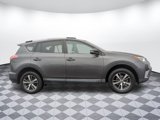 Used 2016 Toyota RAV4 XLE image 2