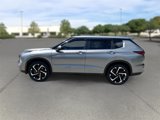 Used 2022 Mitsubishi Outlander SE image 4