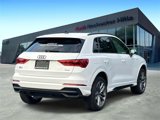 Certified 2025 Audi Q3 2.0T Premium w/ Black Optic Sport Package image 5