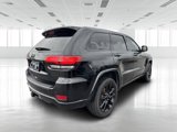 Used 2022 Jeep Grand Cherokee Laredo X image 3