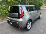 Used 2015 Kia Soul + image 3