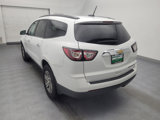 Used 2016 Chevrolet Traverse LT image 5