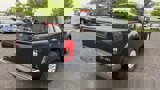 Used 2019 Nissan Frontier SV image 3