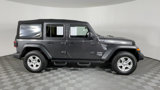 Used 2018 Jeep Wrangler Unlimited Sport S image 3