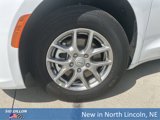New 2025 Chrysler Pacifica Select image 5