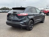 Certified 2024 Ford Edge SE image 3