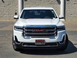 Used 2023 GMC Acadia SLE image 2
