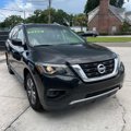 Used 2017 Nissan Pathfinder S image 5