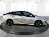 Used 2020 Toyota Prius XLE image 6