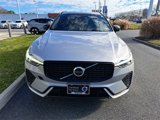 Used 2022 Volvo XC60 B6 R-Design w/ Advanced Package image 3