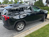 Used 2022 GMC Terrain SLE w/ Driver Convenience Package image 4