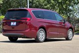 Used 2023 Chrysler Pacifica Touring-L image 4