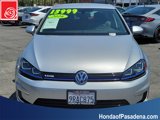 Used 2016 Volkswagen e-Golf SEL Premium image 2