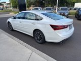 Used 2017 Toyota Avalon XLE Premium image 4