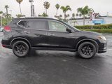 Used 2020 Nissan Rogue SV image 4