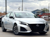Used 2024 Nissan Altima 2.5 SV image 2