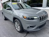 Used 2021 Jeep Cherokee Latitude Lux w/ Comfort/Convenience Group image 2