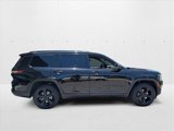 Used 2022 Jeep Grand Cherokee L Laredo image 4