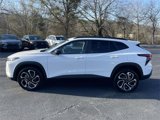 New 2025 Chevrolet Trax RS w/ Sunroof Package image 2