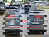 Used 2022 Volkswagen Tiguan SE R-Line image 5