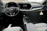 New 2025 Chevrolet Trax LT w/ LT Convenience Package image 6