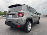 Used 2019 Jeep Renegade Latitude w/ Cold Weather Group image 3