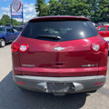 Used 2010 Chevrolet Traverse LT image 3