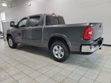 New 2025 RAM 1500 4x4 Crew Cab image 4