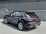 Used 2024 Porsche Macan image 3