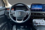 Used 2022 Lincoln Nautilus Reserve image 2