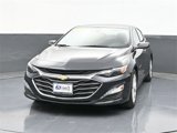 Used 2023 Chevrolet Malibu LT image 2