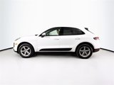 Certified 2020 Porsche Macan image 2