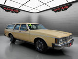 Used 1986 Oldsmobile Custom Cruiser image 3