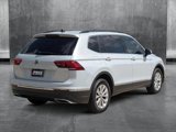 Used 2018 Volkswagen Tiguan SE w/ Panoramic Sunroof Package image 3