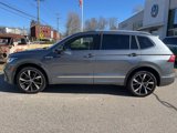 Certified 2022 Volkswagen Tiguan SEL R-Line image 2