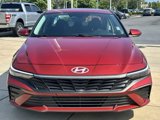 Used 2024 Hyundai Elantra SEL image 2