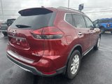 Used 2018 Nissan Rogue SV image 4