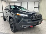 Used 2016 Jeep Cherokee Trailhawk image 2
