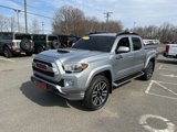 Used 2017 Toyota Tacoma TRD Sport image 3