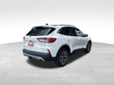 Used 2020 Ford Escape Titanium image 4