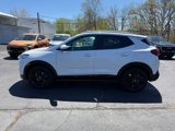 Used 2024 Buick Encore GX Sport Touring image 2