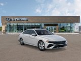 New 2025 Hyundai Elantra SE image 2