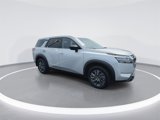 Used 2024 Nissan Pathfinder S image 2
