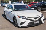 Used 2018 Toyota Camry SE image 3