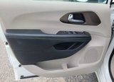 Used 2021 Chrysler Voyager Lxi image 3