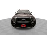 Used 2021 Ford Explorer XLT w/ Equipment Group 202A image 3