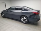 Used 2022 Nissan Altima 2.5 SV image 3