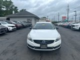 Used 2018 Volvo V60 T5 Cross Country w/ Convenience Package image 2