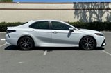 Used 2023 Toyota Camry SE image 3