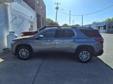Used 2020 Chevrolet Traverse LT w/ Driver Confidence II Package image 2